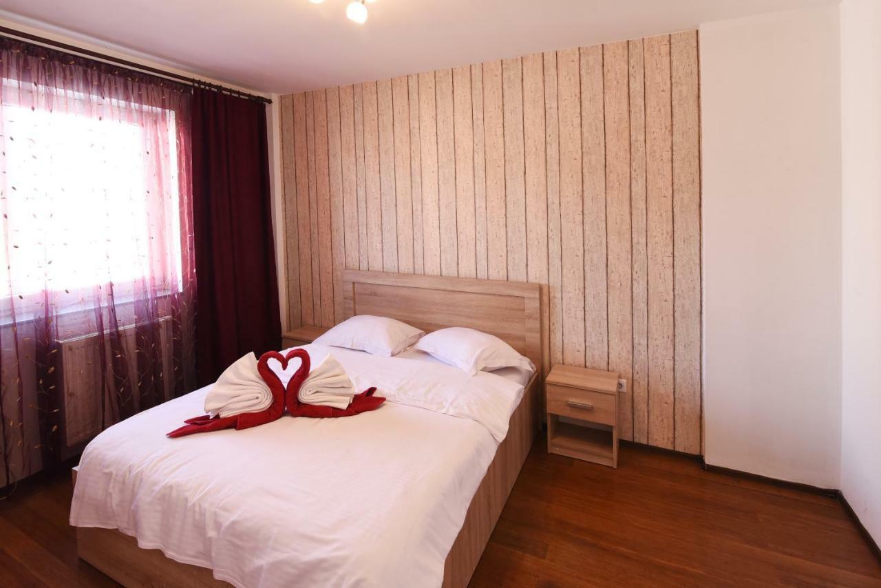 Avantgarden 57 Apartment Brasov Luaran gambar